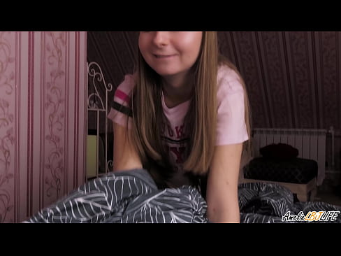 ❤️ Blondie Anamnyonya BFF wake Sana na Kupata Kinywa Chake Pono ya kujitengenezea nyumbani ❌️